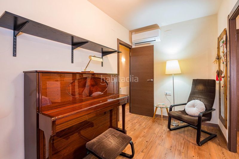 Foto 4ef304c6-0218-4015-aa39-98bf318458b2. Casa amb calefacció aparcament a Cunit residencial Cunit