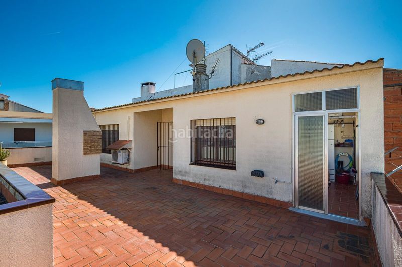 Foto cb693dc6-4535-4be3-9221-45d454f6cdee. Casa amb calefacció aparcament a Cunit residencial Cunit