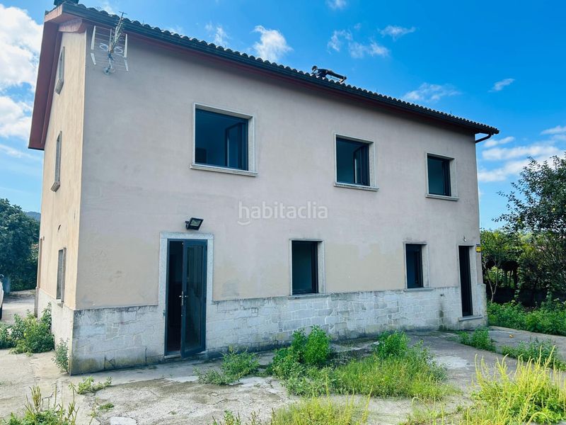 Foto 5f2aad70-30a3-4d02-9c30-27b45b38cf41. Casa amb calefacció aparcament a Valga