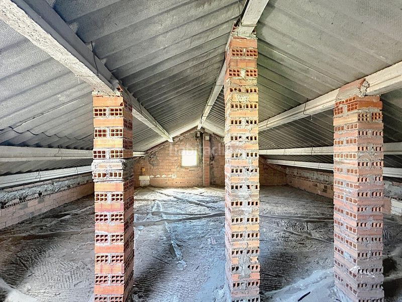 Foto 870b121b-5ef5-4eb3-ba29-97d1a9f36197. Casa amb calefacció aparcament a Valga