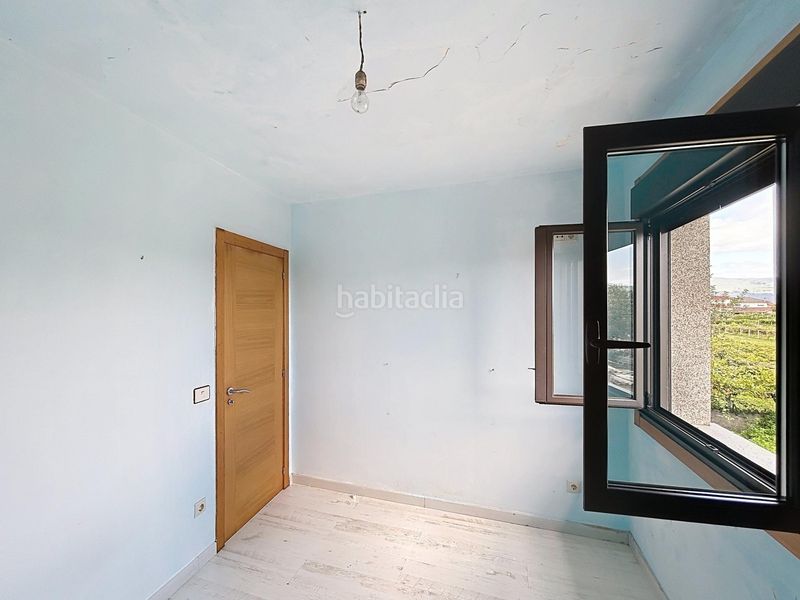 Foto 9d43d317-de48-4491-94ed-a7aa1d39c817. Casa amb calefacció aparcament a Valga