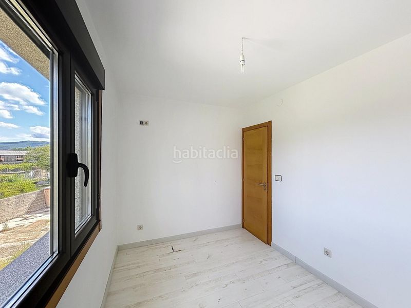 Foto cf2242c1-65f7-4c77-9634-c30a82bc84b8. Casa amb calefacció aparcament a Valga
