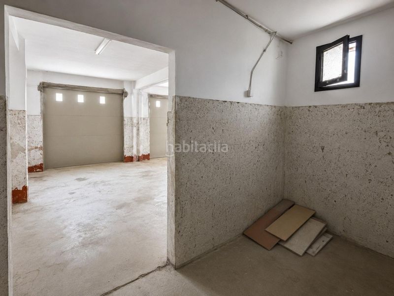Foto f59b8d0a-ddb9-455b-9deb-fc9b2650940c. Local comercial amb calefacció a Aldaia