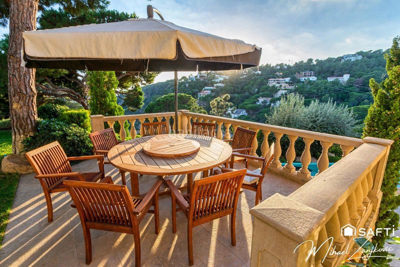 Foto d2e98e18-2f28-46b6-b5fc-5b8b21466f05. Casa amb aparcament piscina a La Pola i Giverols-Salionç Tossa de Mar