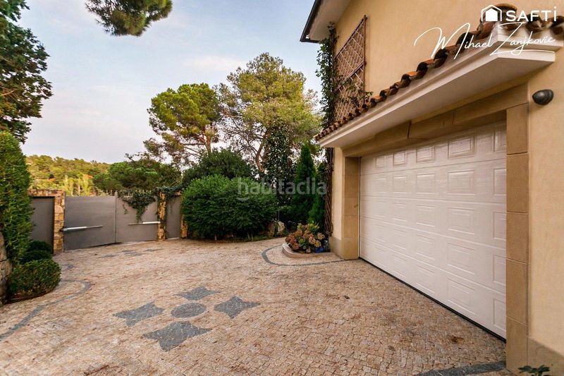Foto fa908502-bf4b-4a6f-b8ed-d57a1c5cb2a8. Casa amb aparcament piscina a La Pola i Giverols-Salionç Tossa de Mar