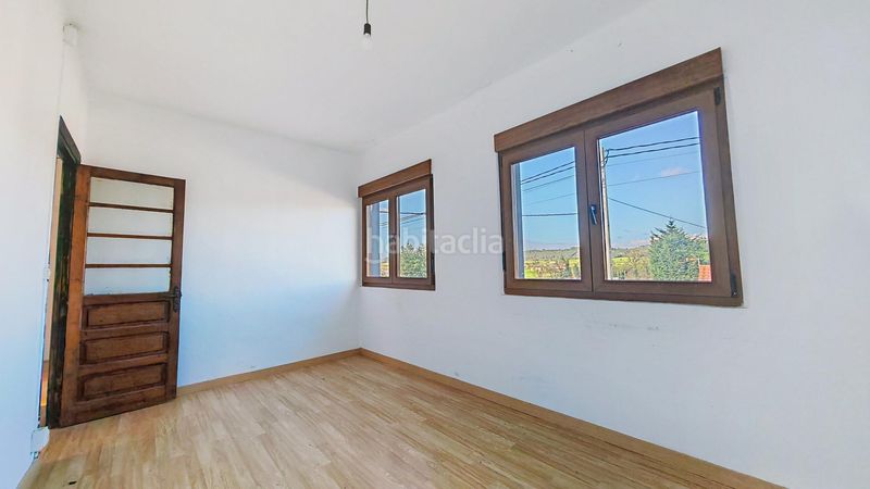 Foto 9769b8b0-597e-4ee8-891d-3305bc809915. Casa amb calefacció a Carreño