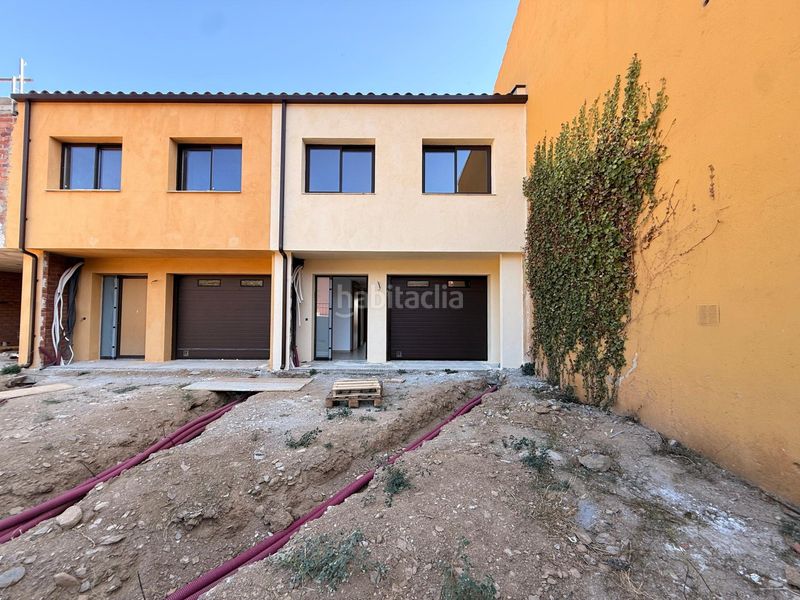 Foto 5924390f-2251-4b5d-8641-eba898124fe5. Casa adossada a Cantallops