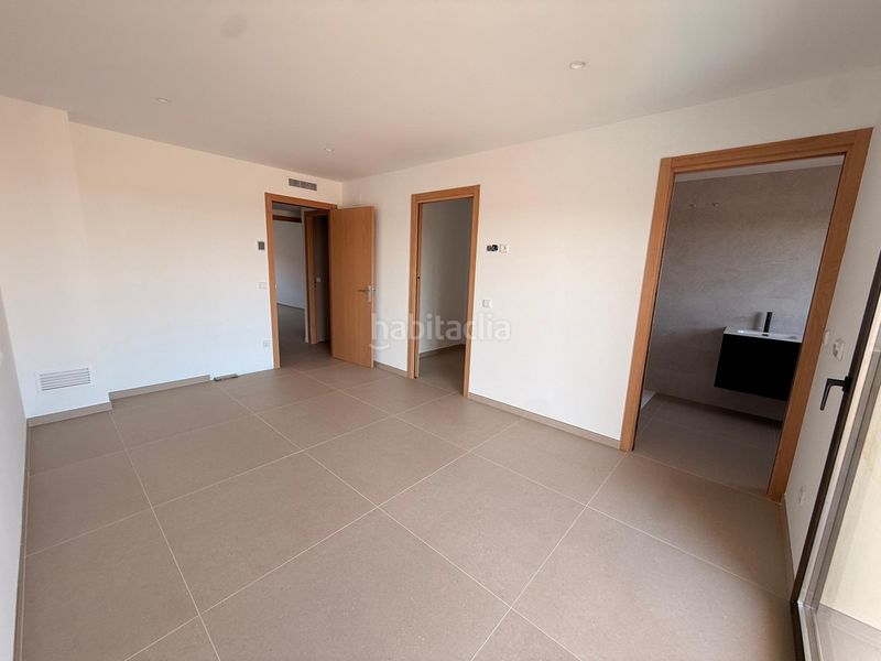 Foto 863c3b04-cd62-4951-859d-32edd644d783. Casa adossada a Cantallops
