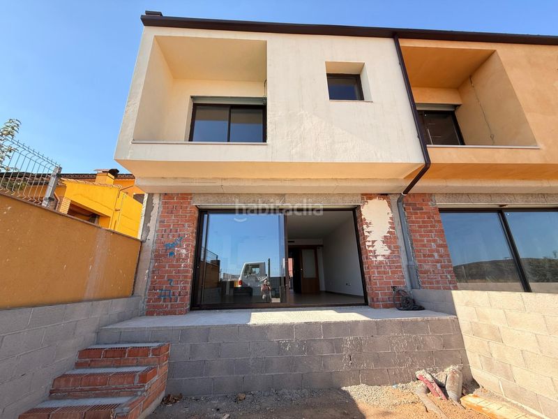 Foto a2fbbe39-881e-4e17-abfd-f160961873dd. Casa adossada a Cantallops