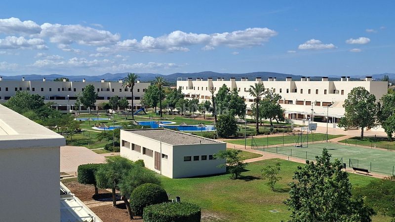 Foto f0146b45-38a6-41f5-8a27-43cd22c973d2. Dúplex amb calefacció aparcament piscina a San Jorge