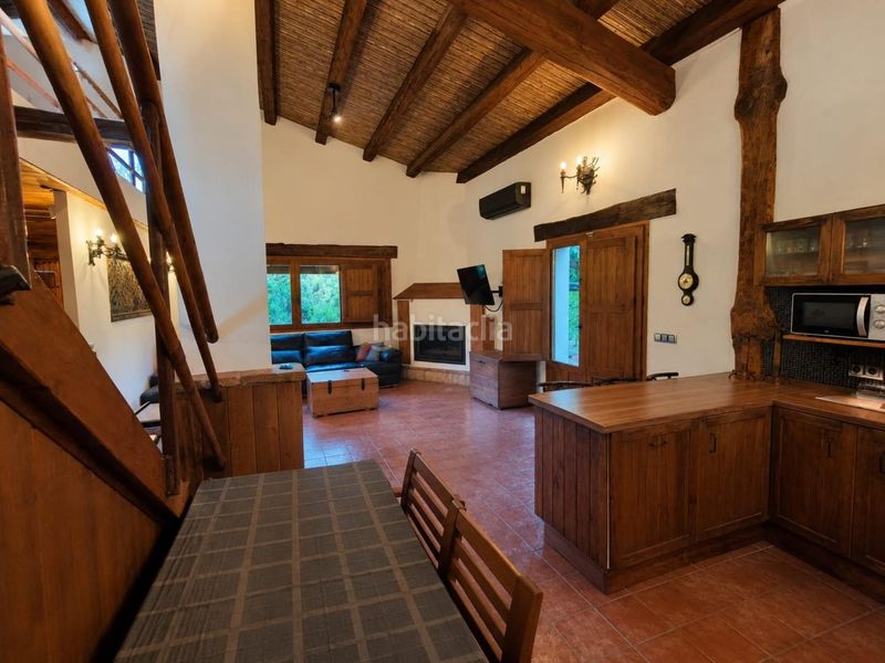 Foto ee0b5d6d-3c54-44a5-93d9-d648a0665cbd. Casa amb calefacció aparcament a Sils