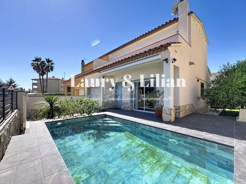 Foto 49c4700d-0052-4955-8cd1-6a113ee73c9b. Haus mit heizung pool in Puigmal - Mas Nou Empuriabrava