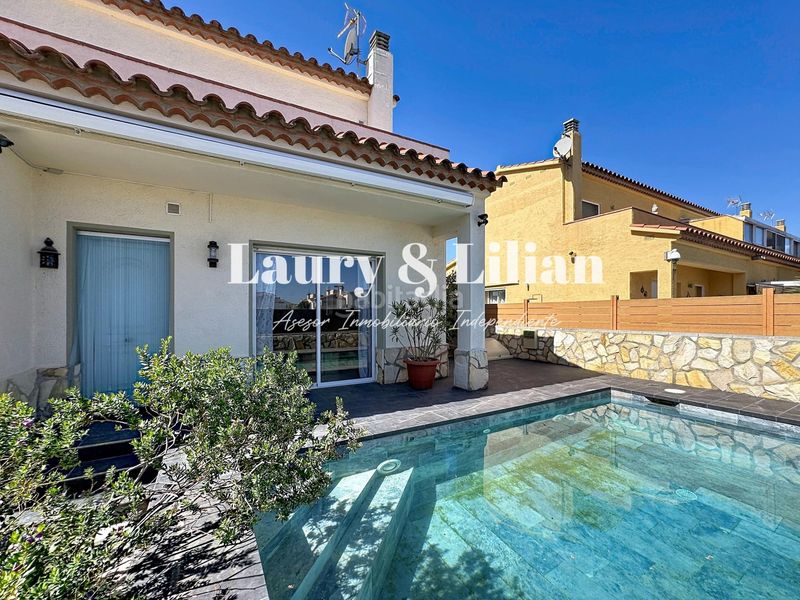 Foto 74353e48-0f47-4238-af6d-bb4351c0b79c. Haus mit heizung pool in Puigmal - Mas Nou Empuriabrava