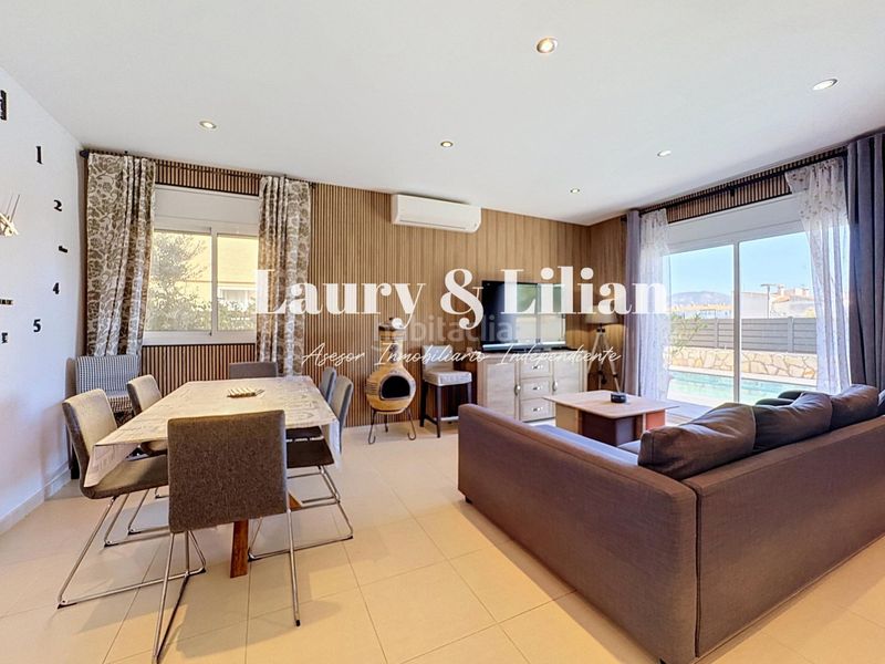 Foto afa0a6d3-6c88-4e64-a854-b2439093e3b8. Haus mit heizung pool in Puigmal - Mas Nou Empuriabrava