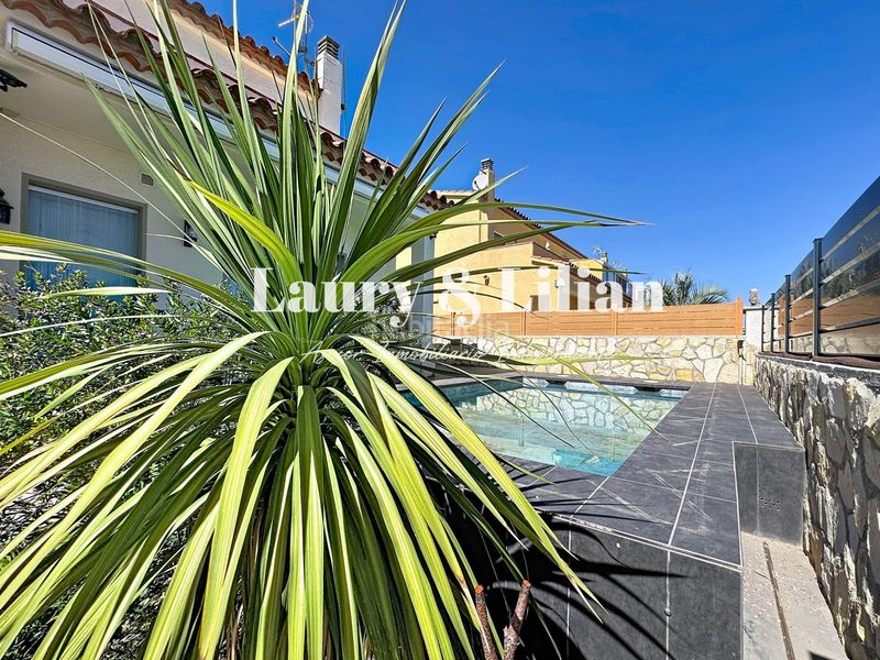 Foto eedbb3ab-ca66-40ca-b8ea-8283a5ce7b4c. Haus mit heizung pool in Puigmal - Mas Nou Empuriabrava