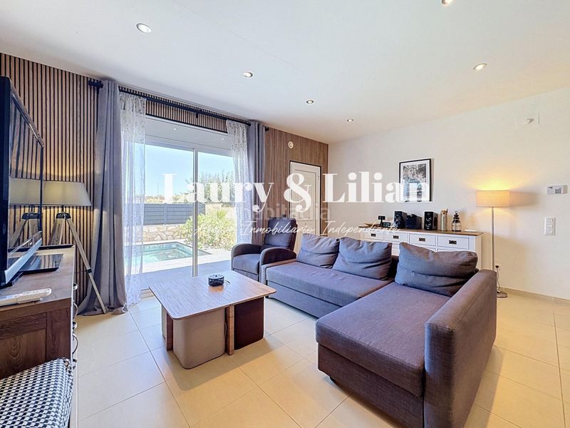 Foto f3533cff-9858-49e0-abbb-f999cbb5b63b. Haus mit heizung pool in Puigmal - Mas Nou Empuriabrava