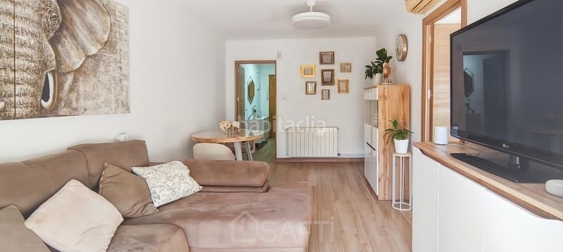 Foto f1a2d82c-e2f2-465e-918b-392e9b89bd18. Etagenwohnung in Les Arenes - La Grípia - Can Montllor Terrassa