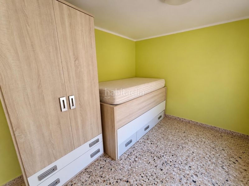 Foto 0721e7d9-54b8-493a-bd5e-fabba34605be. Casa adossada amb aparcament a Valdevimbre