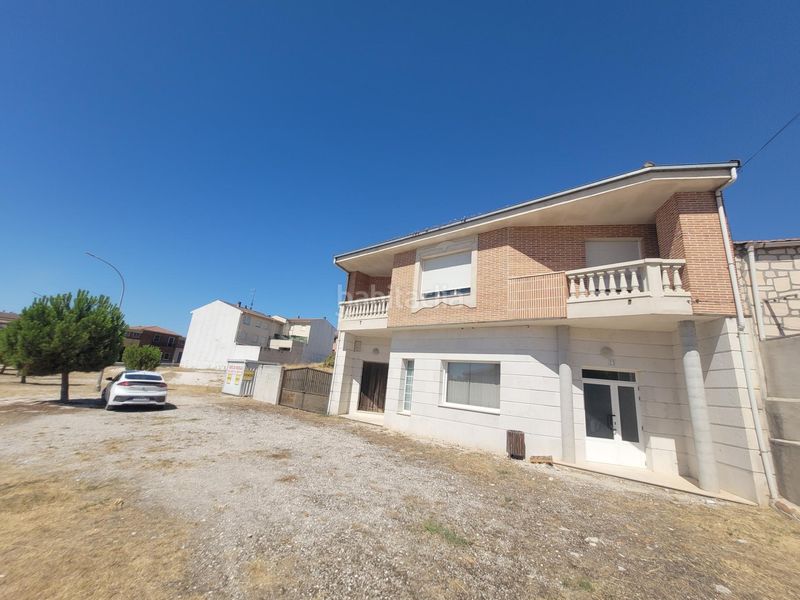 Foto 49a3670d-b472-4792-8226-e2bdf82eea10. Casa en Cuéllar