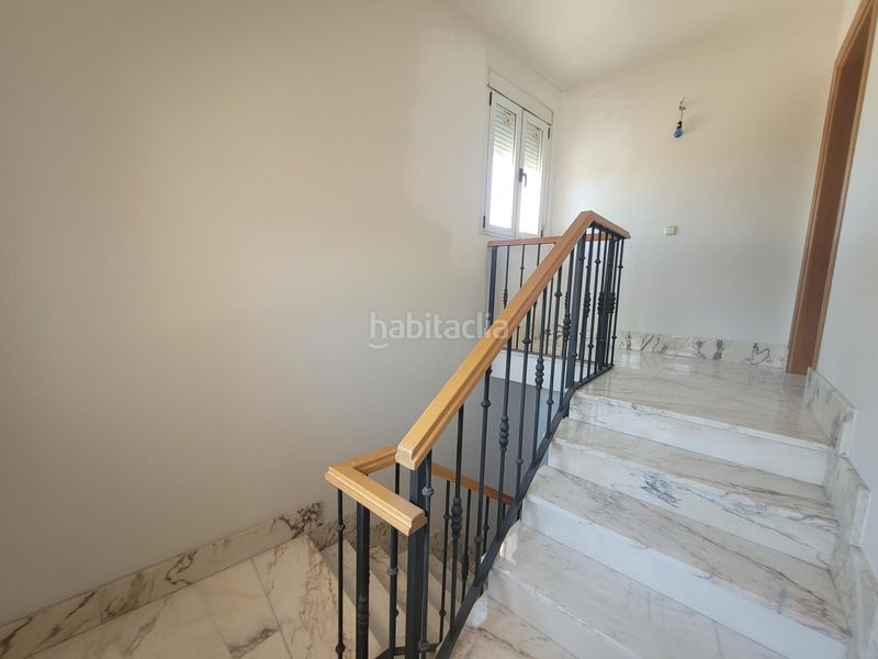 Foto d8856690-8bc0-4bbf-a84f-120f2470d211. Casa en Cuéllar