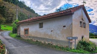 House in Salas