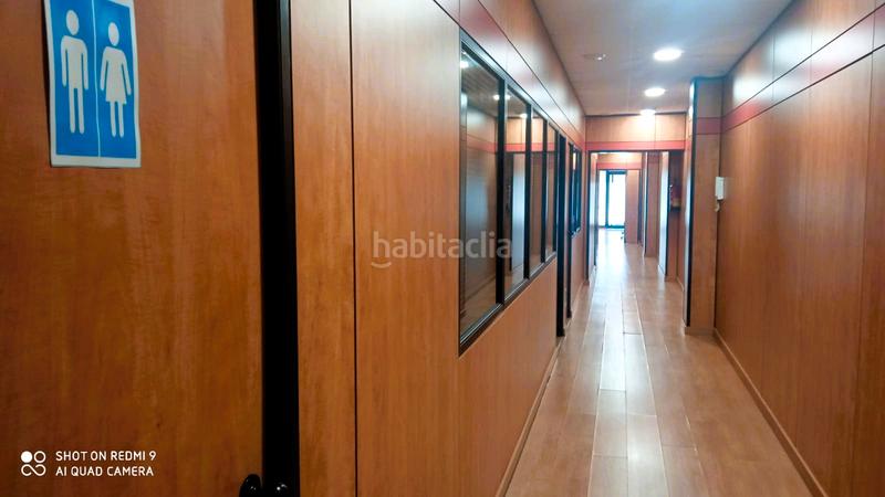 Foto 5368dbf5-71d1-4a16-9459-b7179f854954. Local comercial amb calefacció a Centre Sabadell