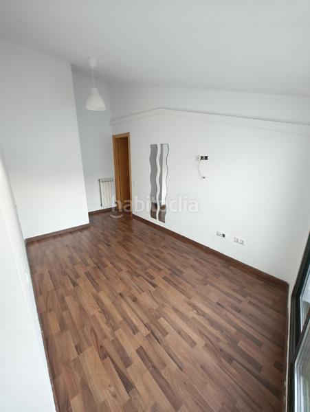 Foto 2ef86cd5-d69b-4b9b-9a26-04ff8da5bf24. Duplex with heating in Les Fonts Terrassa