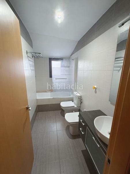 Foto 6a1faa5f-bdfb-4e88-a4fd-957a2f3fb52d. Duplex with heating in Les Fonts Terrassa