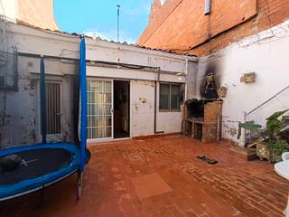 Casa a schiera  Passatge de togores. Oportunidad: casa luminosa con terraza