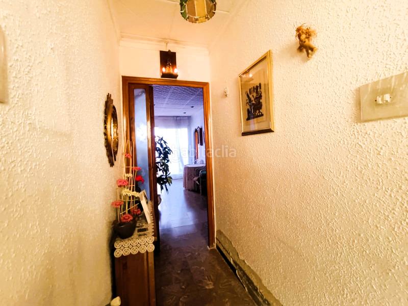 Foto 475bcf6b-840e-4c41-b9f7-265d28429dbc. Casa adosada oportunidad: casa luminosa con terraza en Sabadell