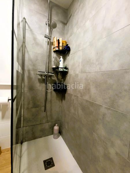 Foto 142ecbaf-bf09-4402-bc9e-0f25bdf2568b. Pis amb calefacció a Ca n'Aurell Terrassa