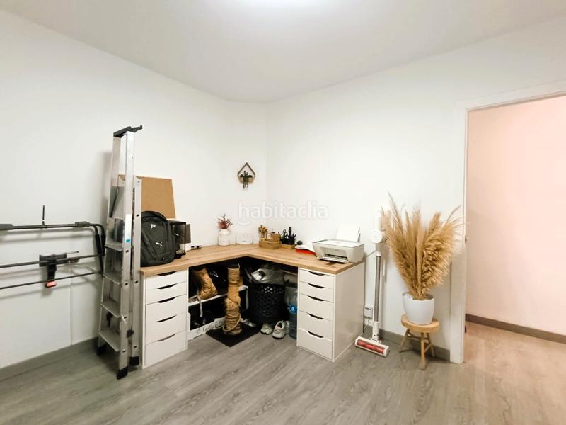 Foto eda8c87f-aacf-4b34-afd5-7bef0da1c00b. Pis amb calefacció a Ca n'Aurell Terrassa