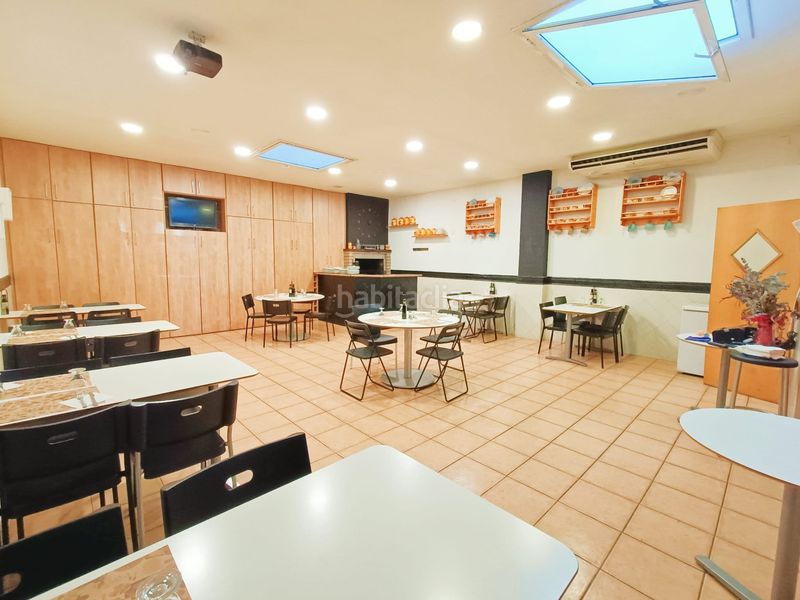 Foto b413663d-7251-4e16-9c05-8a7d65bfa8af. Traspaso local comercial restaurante con brasa en traspaso en Sabadell
