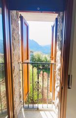 Masia  Carrer sant marc. Encantadora casa de piedra en bagà – 5 habitaciones, chimenea, t