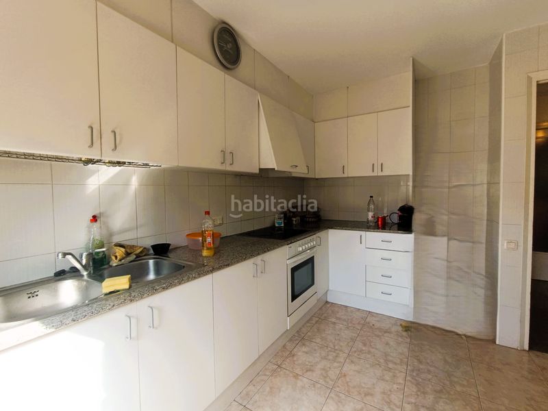 Foto 2834c3aa-35aa-46fc-b199-f76f0412d7b5. Masia amb xemeneia calefacció a Bagà