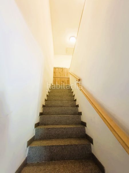 Foto 44e88336-259b-40bb-921b-17b04dc9260e. Masia amb xemeneia calefacció a Bagà