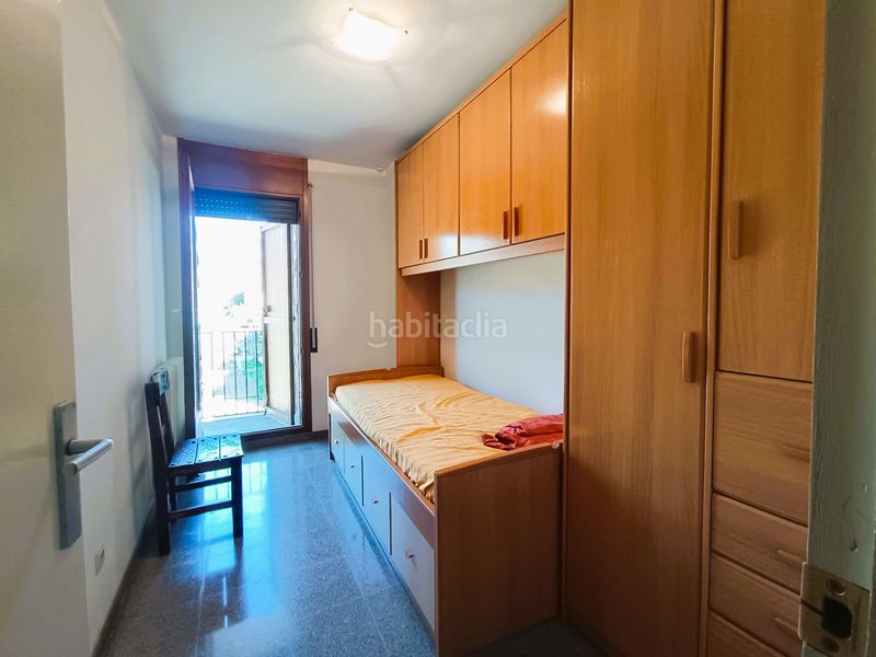 Foto de614a75-66ce-4284-8891-d4859982921e. Masia amb xemeneia calefacció a Bagà