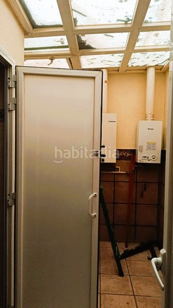 Foto 2a695750-5a0e-445d-9cf1-788236a85a1e. Local comercial a Can Rull Sabadell