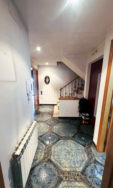 Foto b87a3524-0730-4e83-9f1b-269f341643d7. Casa adossada amb xemeneia calefacció aparcament a Viladecavalls