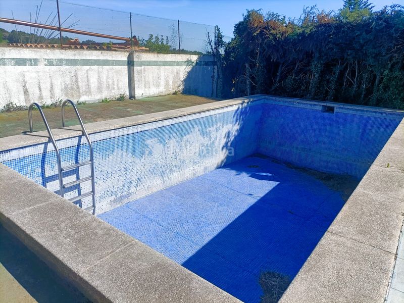 Foto 071a7bc4-21e7-466b-b45e-7b1eb4ef5226. Casa amb xemeneia calefacció aparcament piscina a Sentmenat