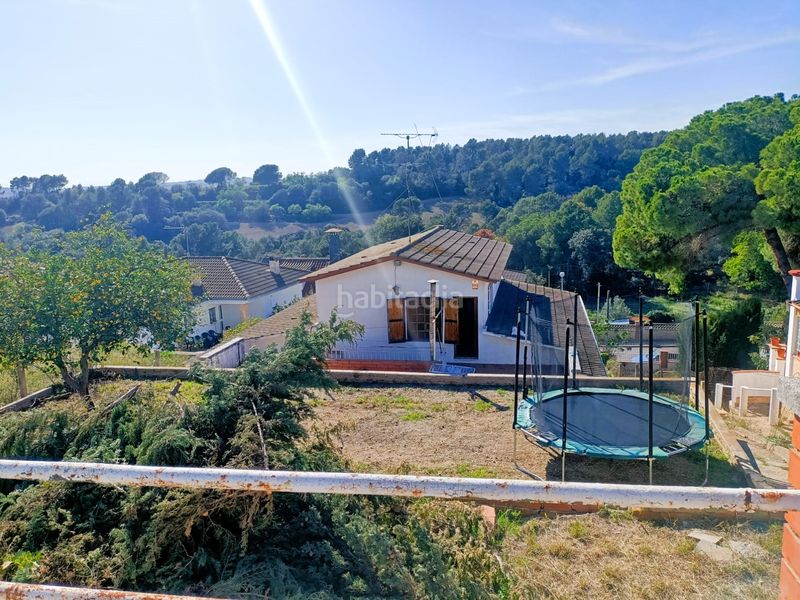 Foto b0490119-fd58-4cdc-8f3d-b59629599f36. Casa amb xemeneia calefacció aparcament piscina a Sentmenat