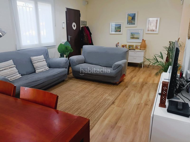 Foto b3d5ddea-69e8-427e-836b-a39c5e49a6d3. Casa amb xemeneia calefacció aparcament piscina a Sentmenat