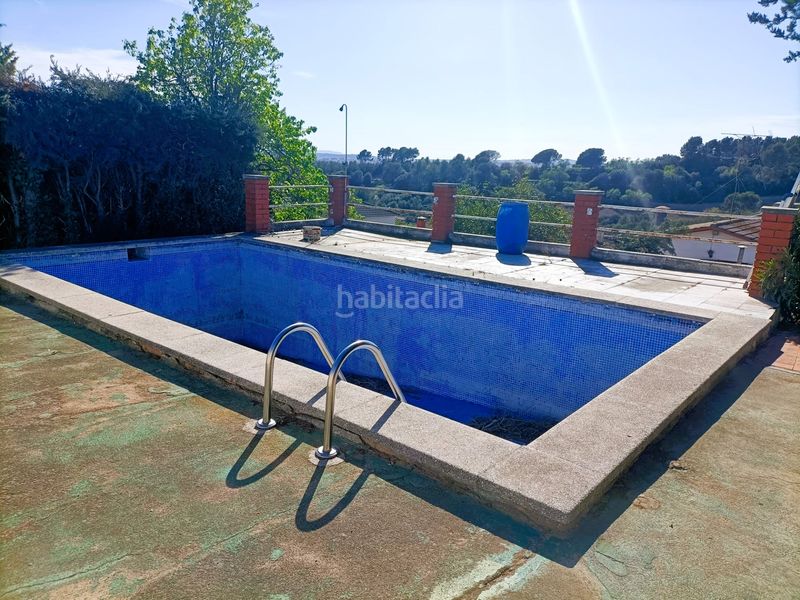 Foto cbb8769c-7628-4b89-b1ff-2b602fb38185. Casa amb xemeneia calefacció aparcament piscina a Sentmenat