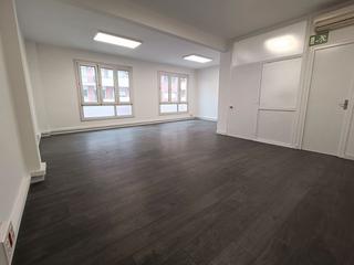 Miete Büro in Avinguda de valència 6. Diáfana y lista para entrar