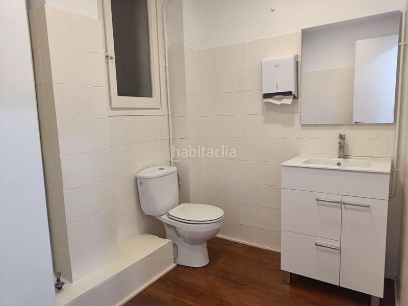 Foto 5d141514-82ab-4fc5-b2a1-34bf180ef3e5. Affitto ufficio in avinguda de valència 6 in Molins de Rei