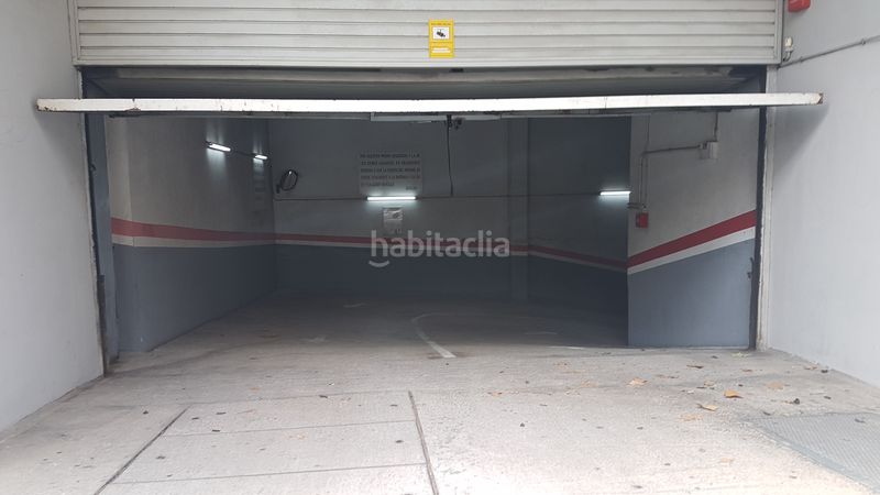 Foto 20b0d49e-975f-46a5-bfb8-fb68b3b7bdba. Alquiler parking coche en rambla del Poblenou 137 plaza coche pequeño en Barcelona