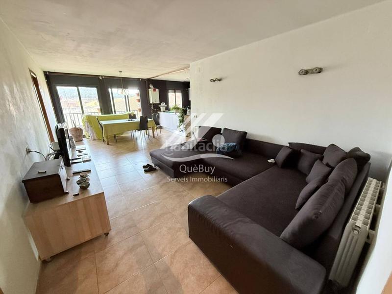 Foto edfd9b17-1c4e-4ead-80f5-2095c55217a4. Piso  en venta i poblet en Vimbodí