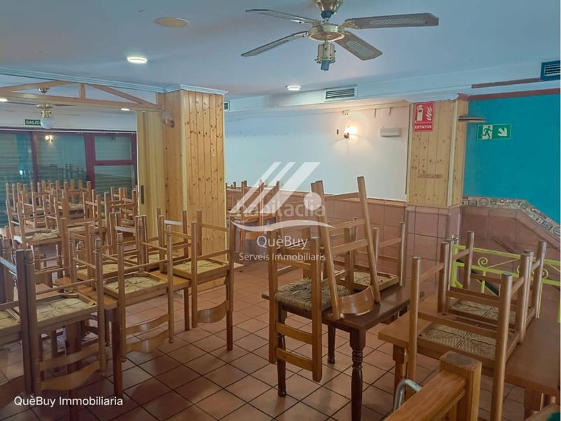 Foto be780916-79c9-4ba9-9a6d-376a1b91ffdd. Lloguer local comercial a Valls