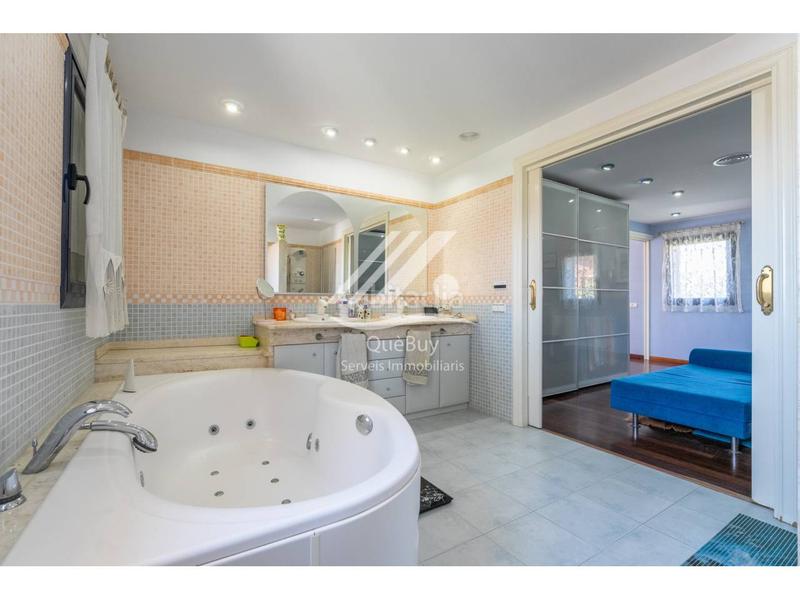 Foto 4ead25f0-00ab-4593-85e6-f9be474d639d. Chalet  en venta en Ciutat jardí Bonanova Calafell