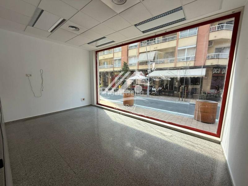 Foto 300b9a92-c1dc-4044-b3e3-53357051c96f. Locale commerciale in Barris Marítims Tarragona
